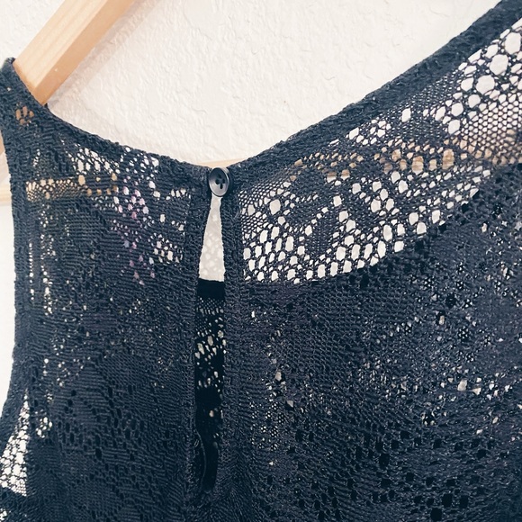 Black Lace Mid Length Dress - Picture 4 of 6